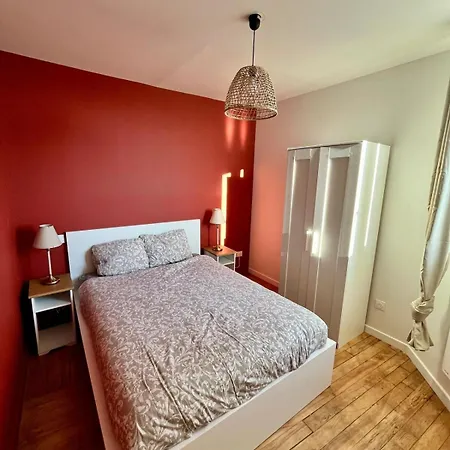 Le Coquelicot Apartment