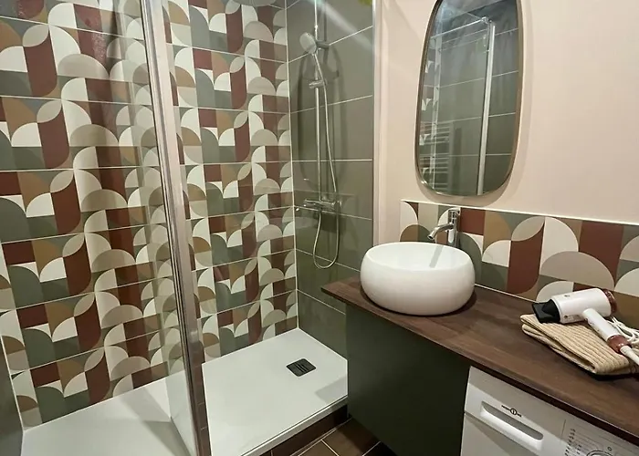 Le Coquelicot Apartment *